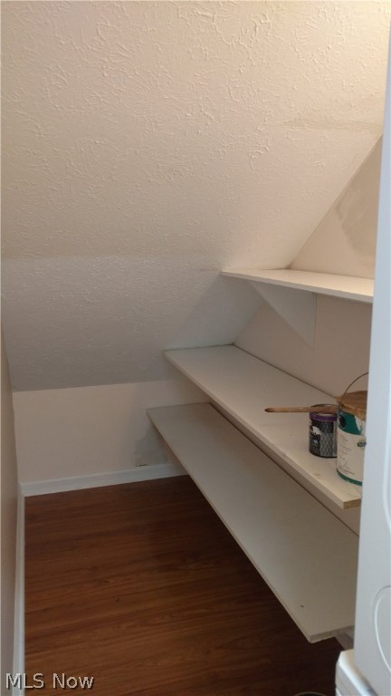 Winding Crk Condos - Residential