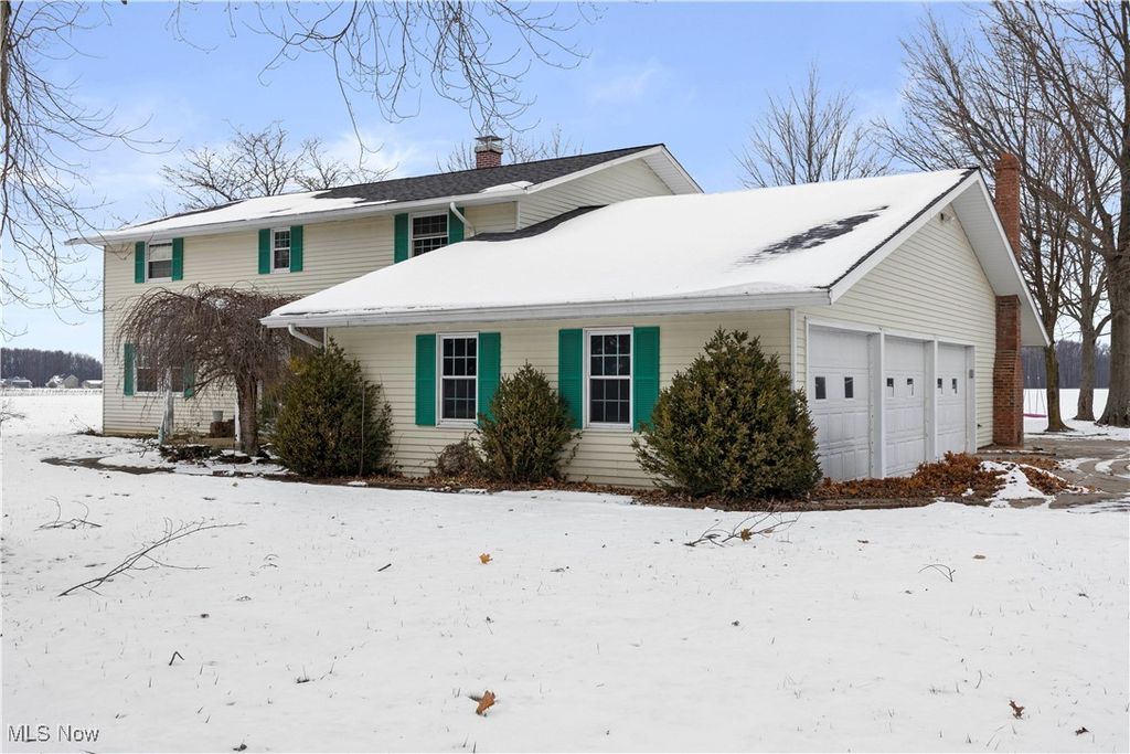 Photo of 39738 Banks Road, Grafton, OH 44044 (MLS # 5176609)