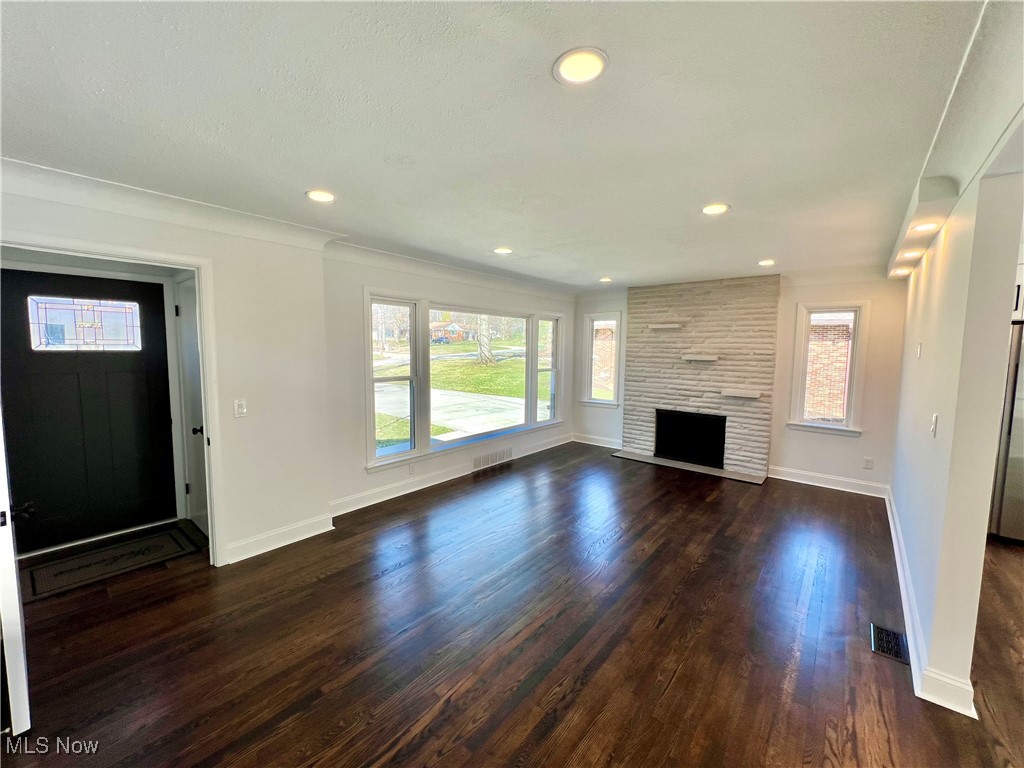 8041 Hi View Drive, North Royalton, Ohio image 3