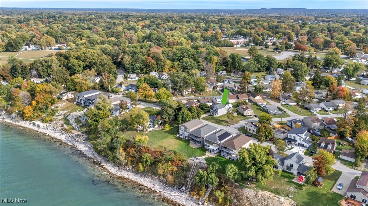 Willobee On The Lake - Residential