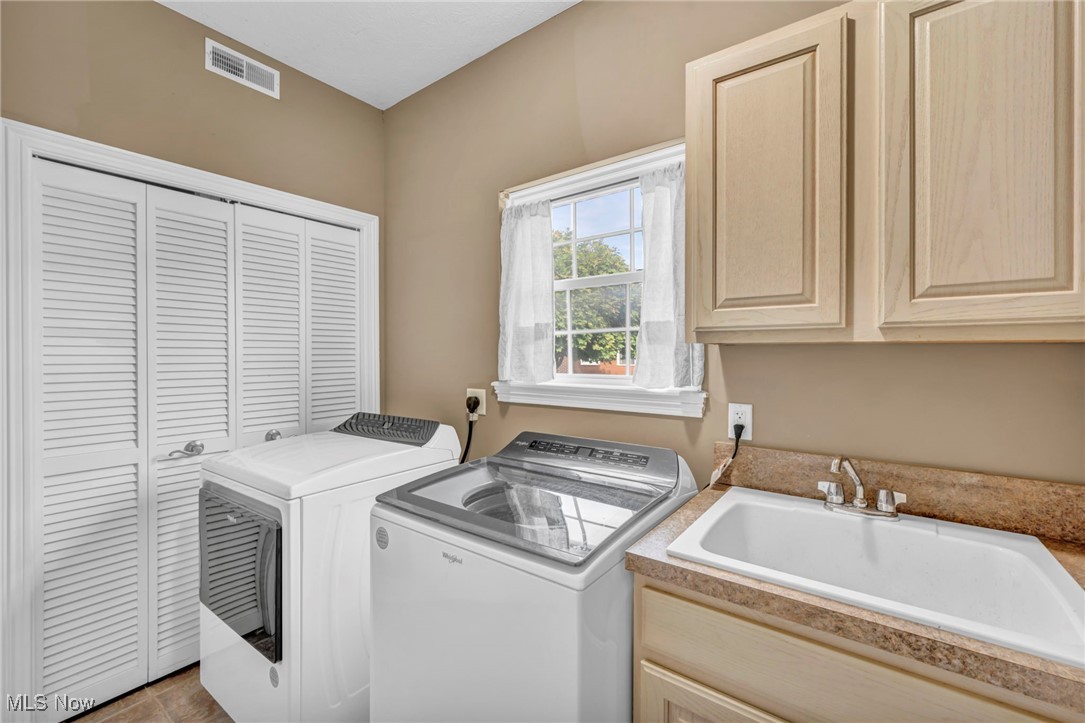 Willobee On The Lake - Residential