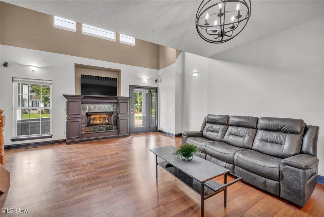 Willobee On The Lake - Residential