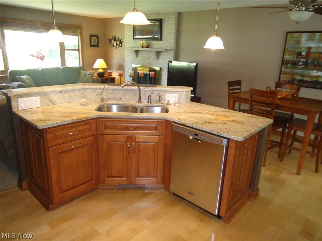 Briarwood Village - Residential