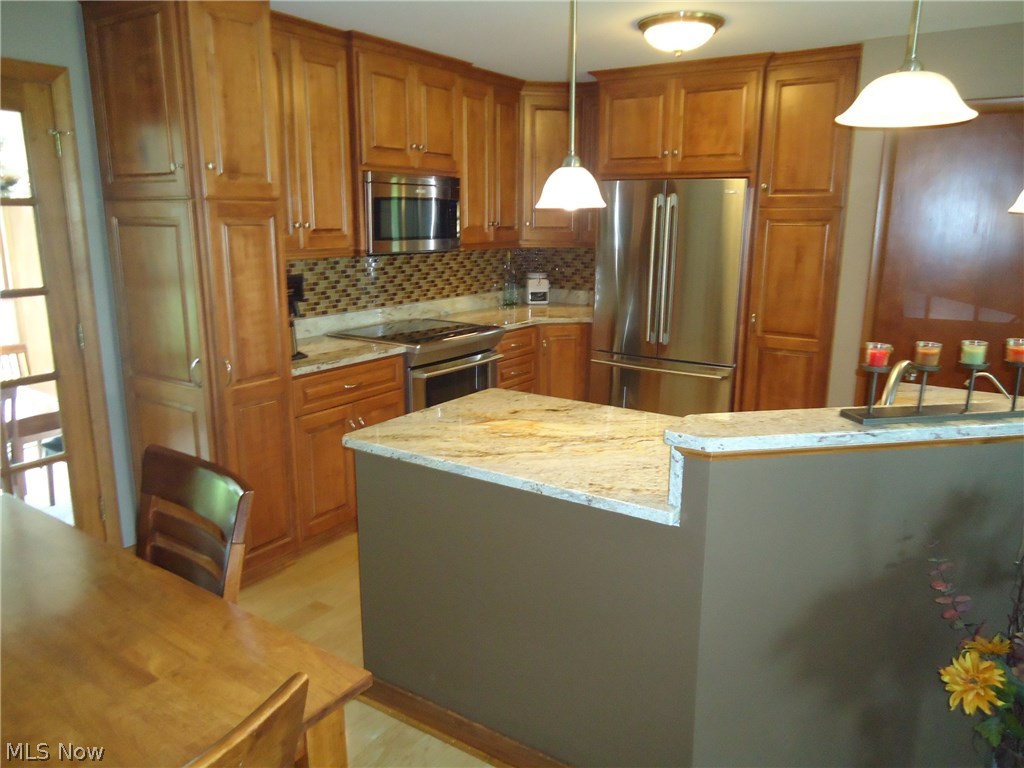 Briarwood Village - Residential