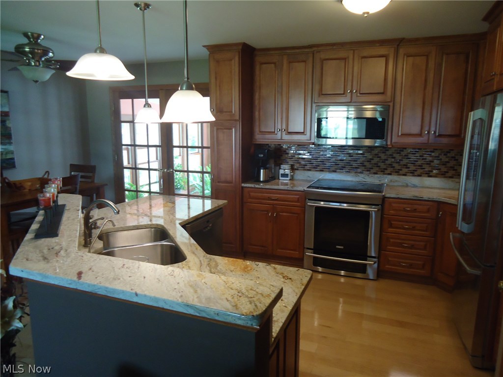 Briarwood Village - Residential