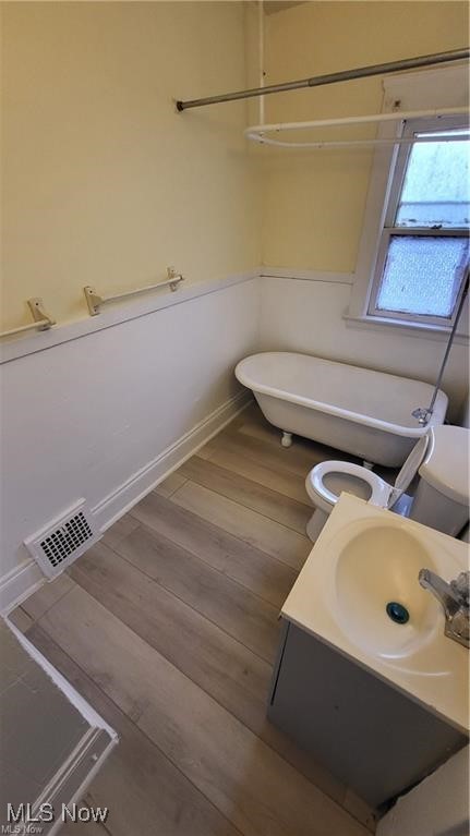 Cleveland, Ohio 44120, United States, 5 Bedrooms Bedrooms, ,2 BathroomsBathrooms,Residential,Active,106895