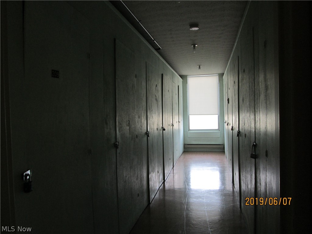 Silver Lake Towers - Residential