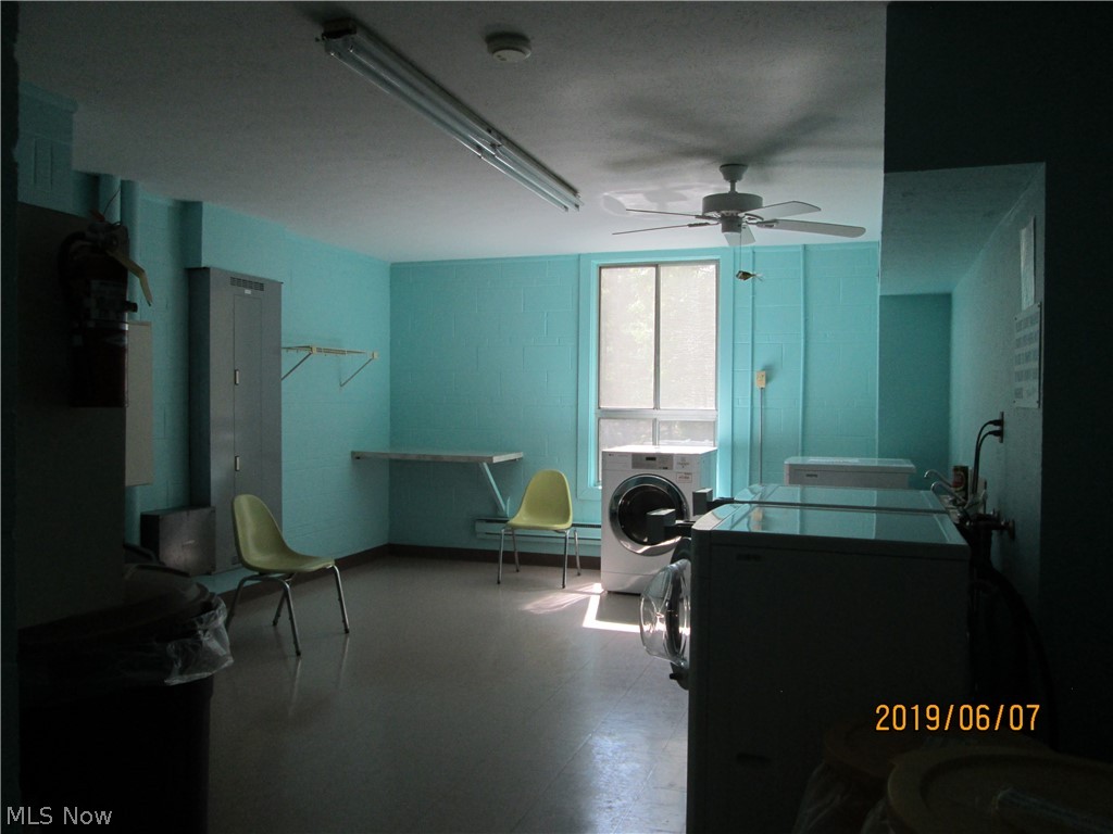 Silver Lake Towers - Residential
