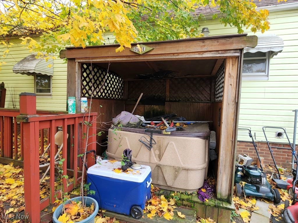 Maple Heights Land Cos - Residential