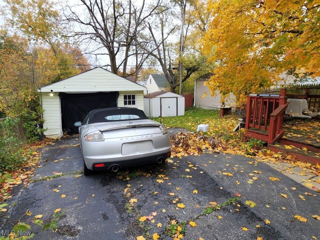 Maple Heights Land Cos - Residential