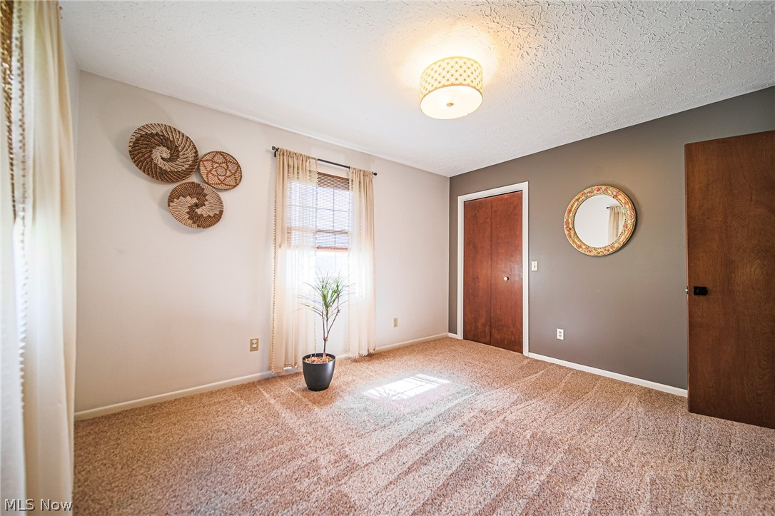 Village/Fredericksburg - Residential