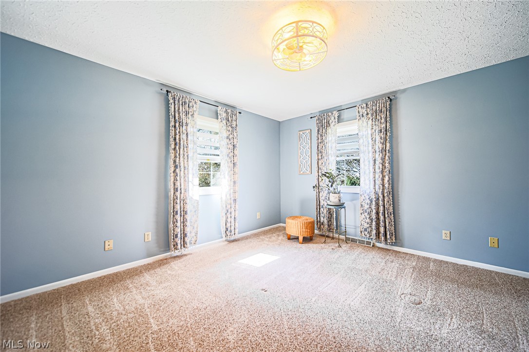 Village/Fredericksburg - Residential