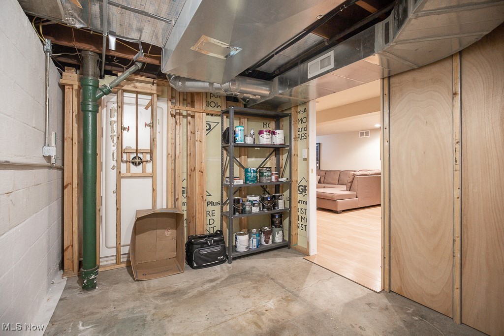 Mayfair Acres - Residential