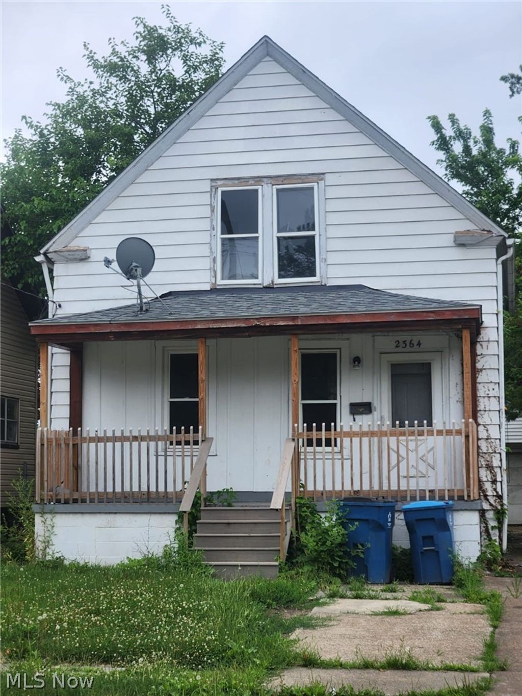 Photo of 2364 Apple Avenue, Lorain, OH 44055 (MLS # 5225369)