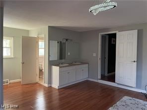 552 Saint Lawrence Boulevard, Eastlake, Ohio image 4