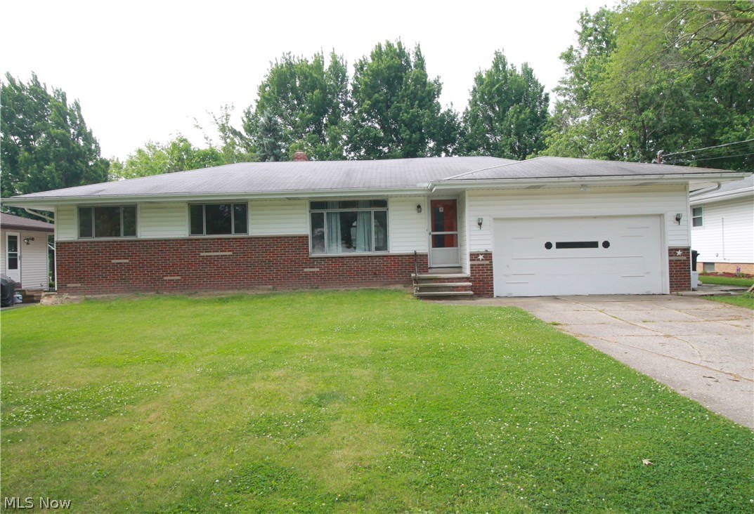 WELCOME HOME TO 13169 WHITNEY! With a wonderful open floor plan this beautiful Ranch home has three large bedrooms, a large eat in kitchen featuring a counter top cook top, and double ovens, lots of counter space and tons of kitchen cabinets for storage. The kitchen sink and faucet were replaced in 2015. As you enter the home you will be welcomed into the family room with its open neutral space and hardwood floors, flowing into the dining room area and into the spacious eat in kitchen. Down the hall are three large bedrooms and a beautiful bathroom. Gleaming hardwood floors throughout the home which were refinished in 2009. You have a very large basement for all your entertaining needs, or media/office space. New light fixtures and fresh paint in 2010; new and upgraded electrical and a workshop in the basement installed all in 2009 as well as new toilets and a new fence. New French drains completed last year to PVC from Clay. There is an outdoor storage garage with an awning for