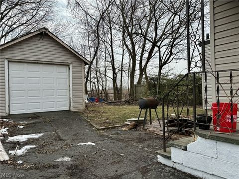 Tiny photo for 22 Brighton Drive, Akron, OH 44301 (MLS # 5187635)