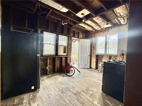 Tiny photo for 22 Brighton Drive, Akron, OH 44301 (MLS # 5187635)