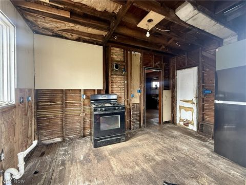 Tiny photo for 22 Brighton Drive, Akron, OH 44301 (MLS # 5187635)