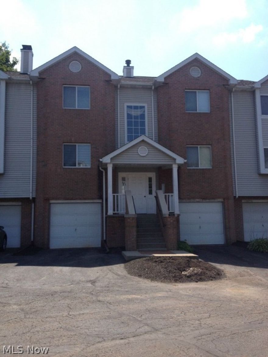 Nice 3 bedroom 2 bathroom condo for rent. Central air and with a two car attached garage, garage has lots of room for storage.  Community offers a fitness center and a media room/party room.  There is also additional guest parking.  Located in West Akron close to shopping and dining, very convenient!