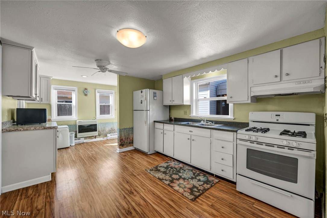 Bay View Villa - Residential