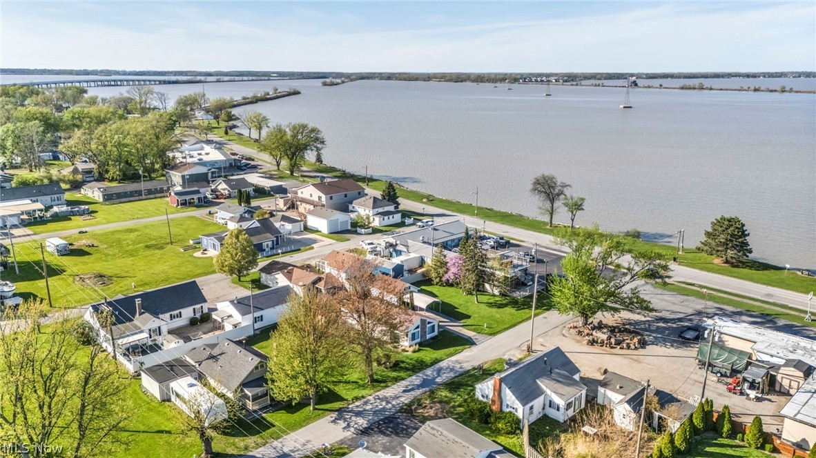 Bay View Villa - Residential