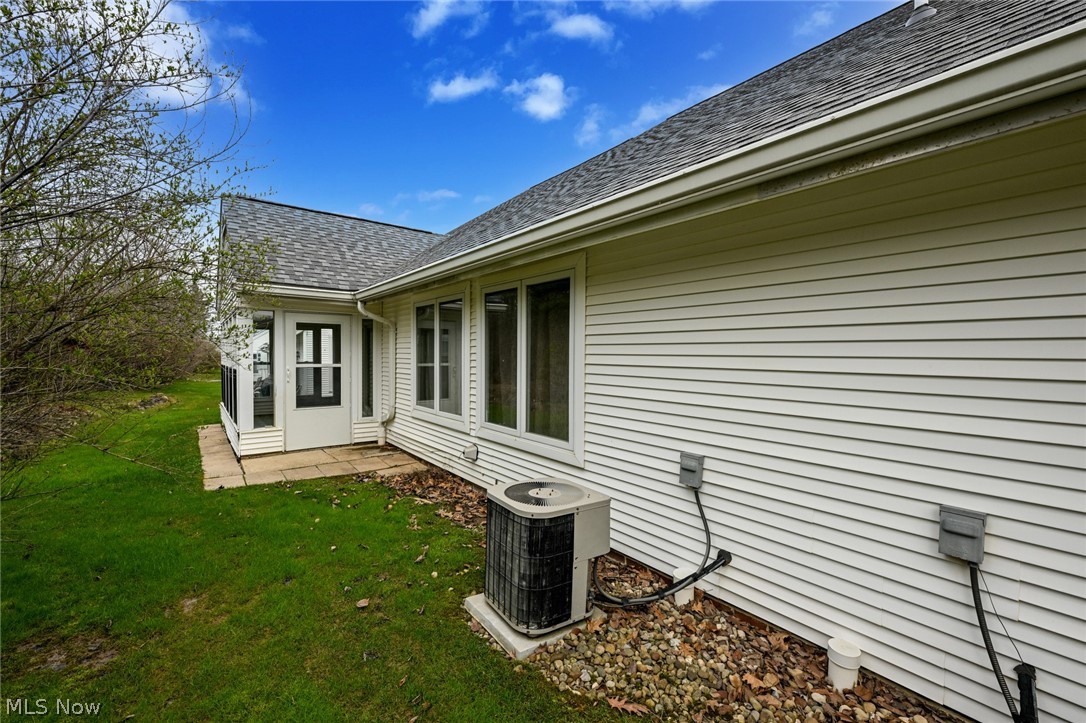 Homes/Emerald Rdg Condo Ph 01 - Residential