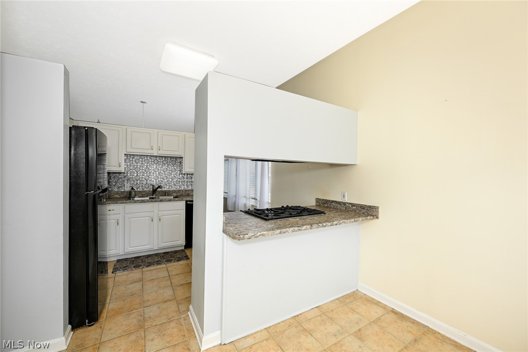 Homes/Emerald Rdg Condo Ph 01 - Residential