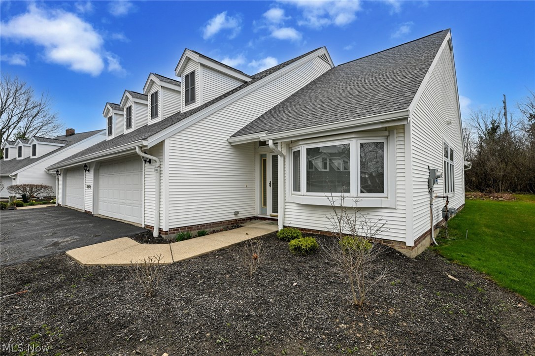 Homes/Emerald Rdg Condo Ph 01 - Residential