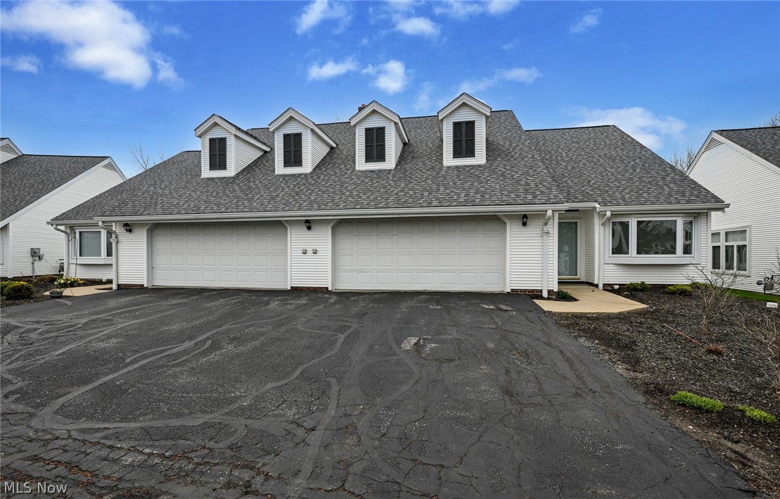 Homes/Emerald Rdg Condo Ph 01 - Residential