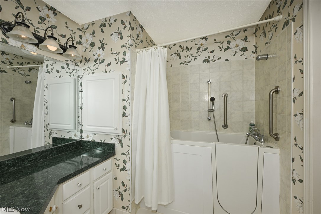 Homes/Emerald Rdg Condo Ph 01 - Residential