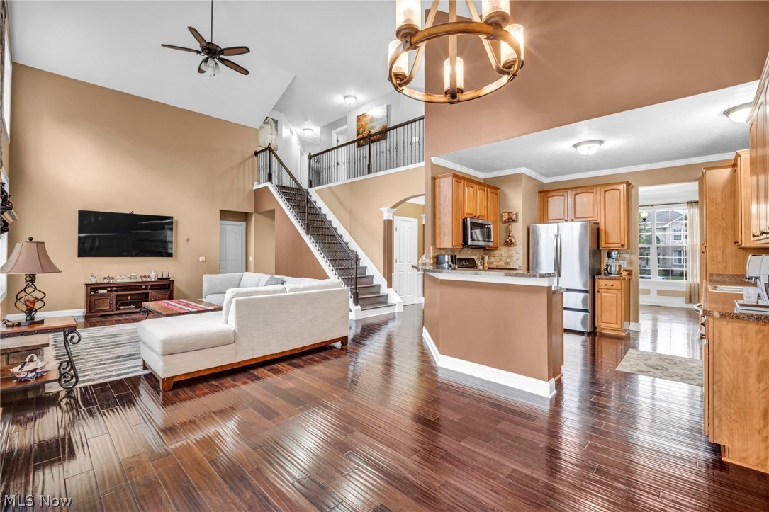 3082 Willowbrook