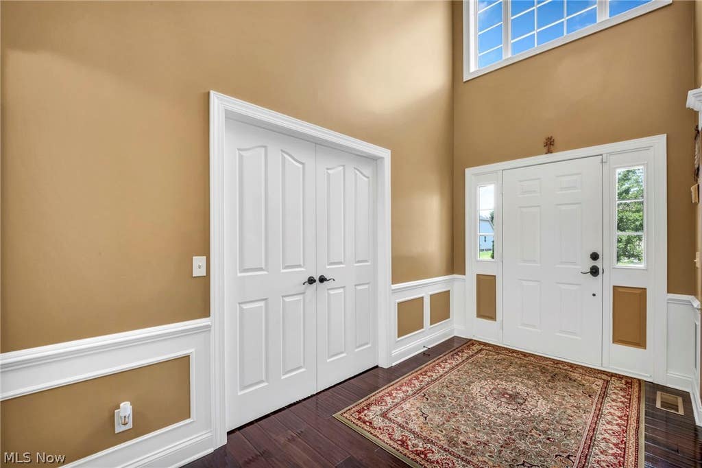 Photo of 3082 Willowbrook DR, Aurora, OH 44202 (MLS # 5220717)