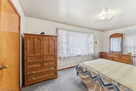 Tiny photo for 5160 Oak Street, Lowellville, OH 44436 (MLS # 5187027)