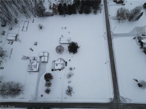 Tiny photo for 5160 Oak Street, Lowellville, OH 44436 (MLS # 5187027)