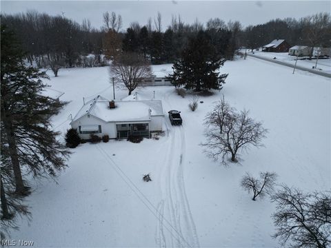 Tiny photo for 5160 Oak Street, Lowellville, OH 44436 (MLS # 5187027)
