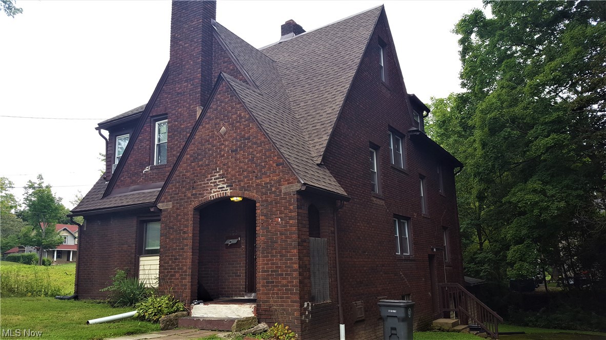 Beautiful Brick Tudor.
Up/Down Duplex.
There may be the potential for extra living space on the 3rd floor.
Annual rent income is approximately $10,980 per year.
Front part of roof was replaced in December 2018.
Rear roof was replaced April 2023.
New furnace in 1st floor unit March 2022.
Interior pictures were taken in the past when the units were vacant.
No showings without an accepted offer. Please do not disturb the tenants.