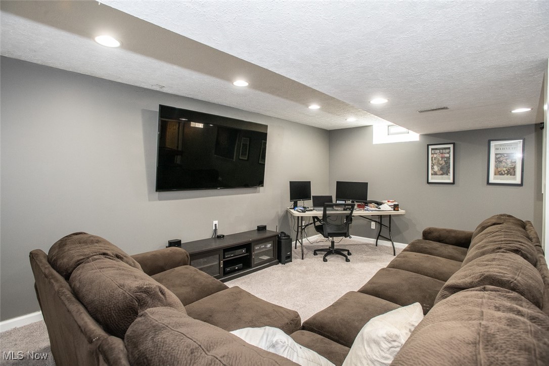 935 Yorktown Drive, Medina, Ohio image 34