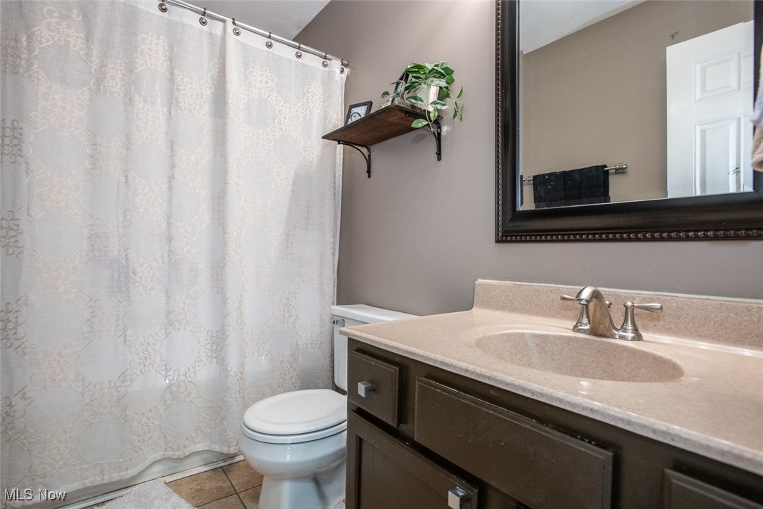 935 Yorktown Drive, Medina, Ohio image 29