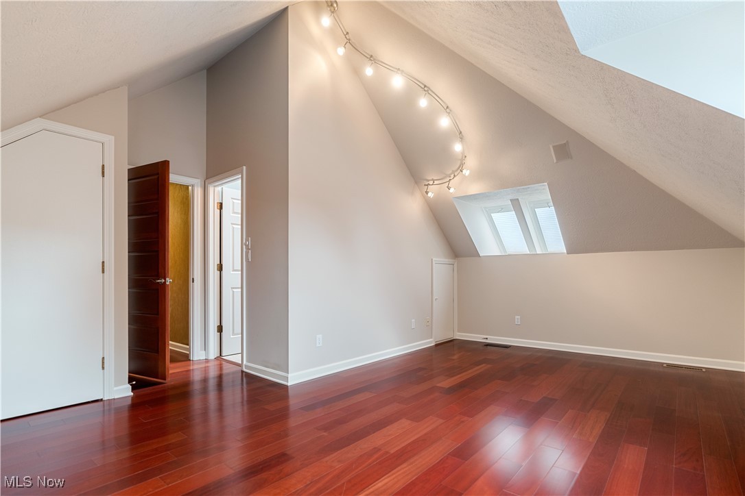 Glenmoor Estates - Residential