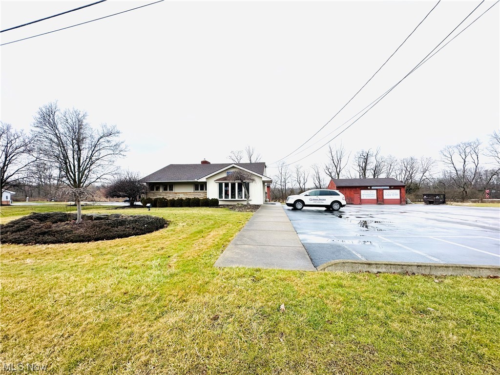 998 Tibbetts Wick Road, Girard, Ohio image 3