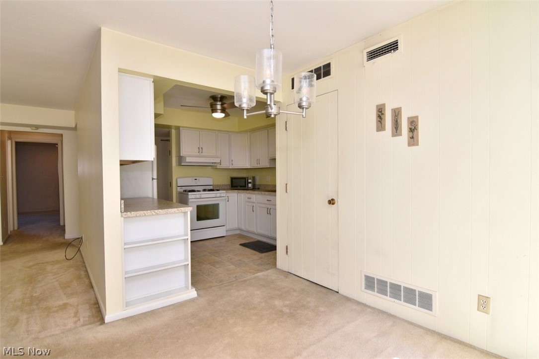 Oak Knolls Condo - Residential