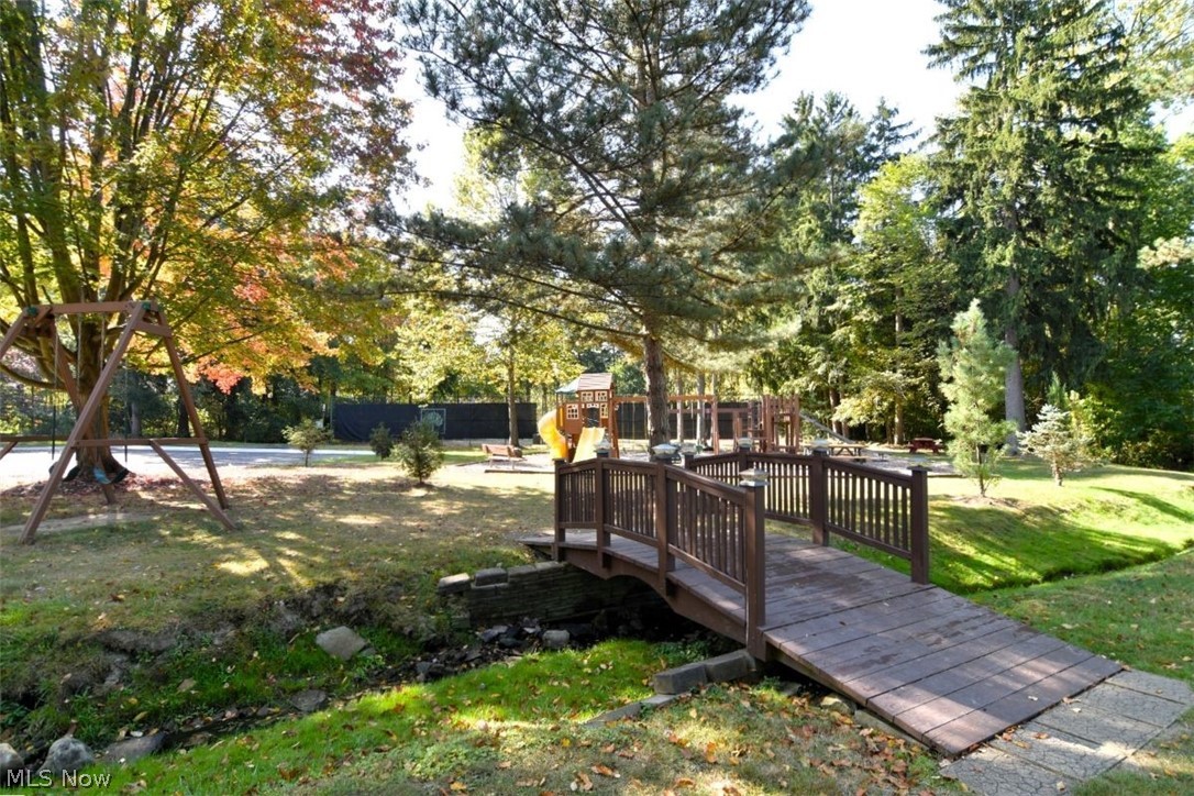 Oak Knolls Condo - Residential