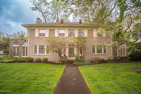 Photo for 215 S Rose Boulevard