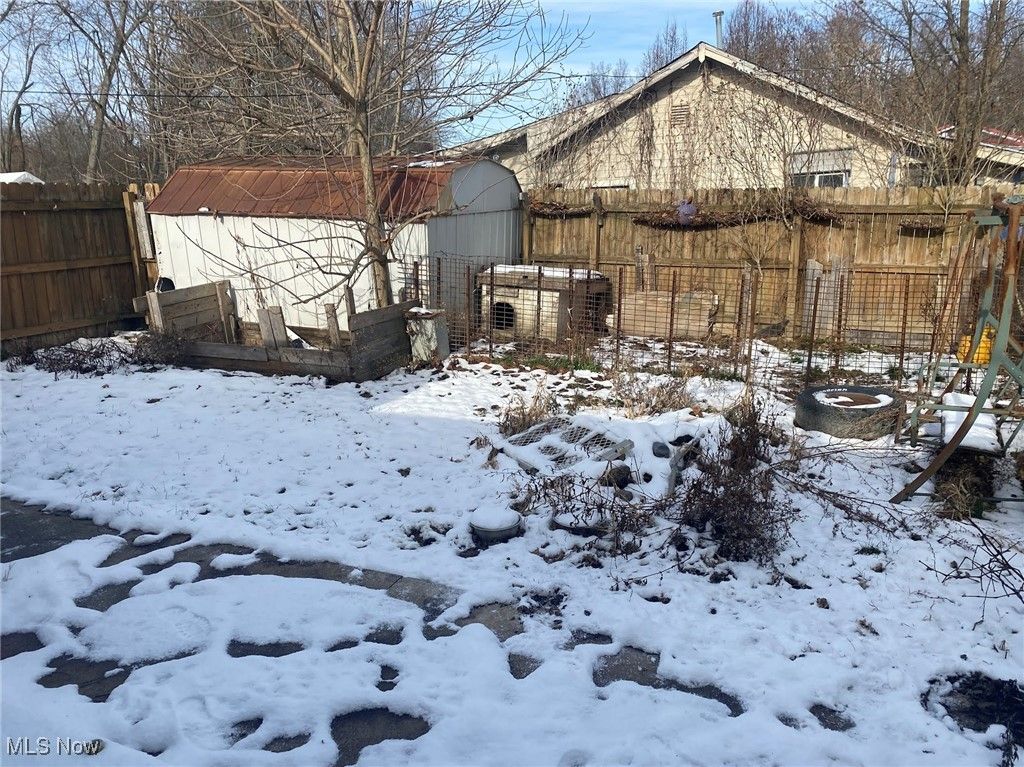 Photo of 17494 Olive Avenue, Lake Milton, OH 44429 (MLS # 5175773)