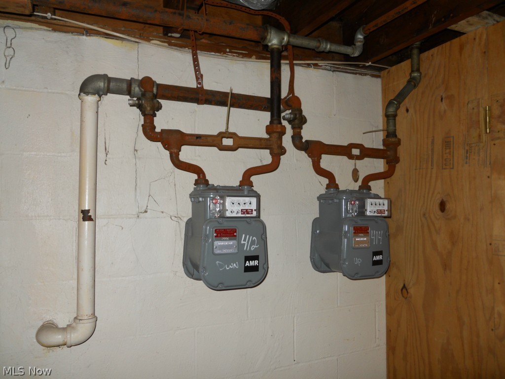 I Valley Stream 6 - Residential Income