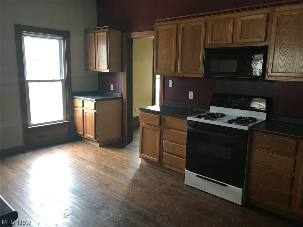 Village/Jefferson - Residential