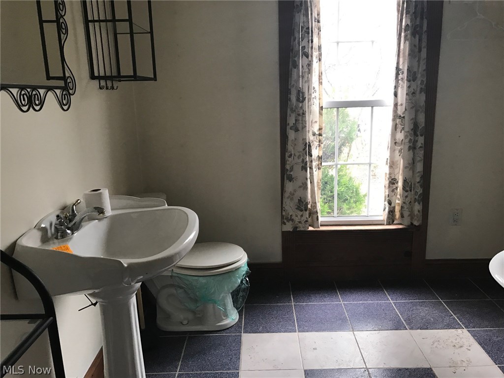 Village/Jefferson - Residential