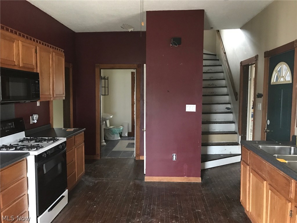 Village/Jefferson - Residential