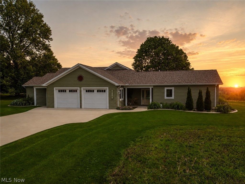 Photo of 2695 Wayne Street, Orrville, OH 44667 (MLS # 5212507)